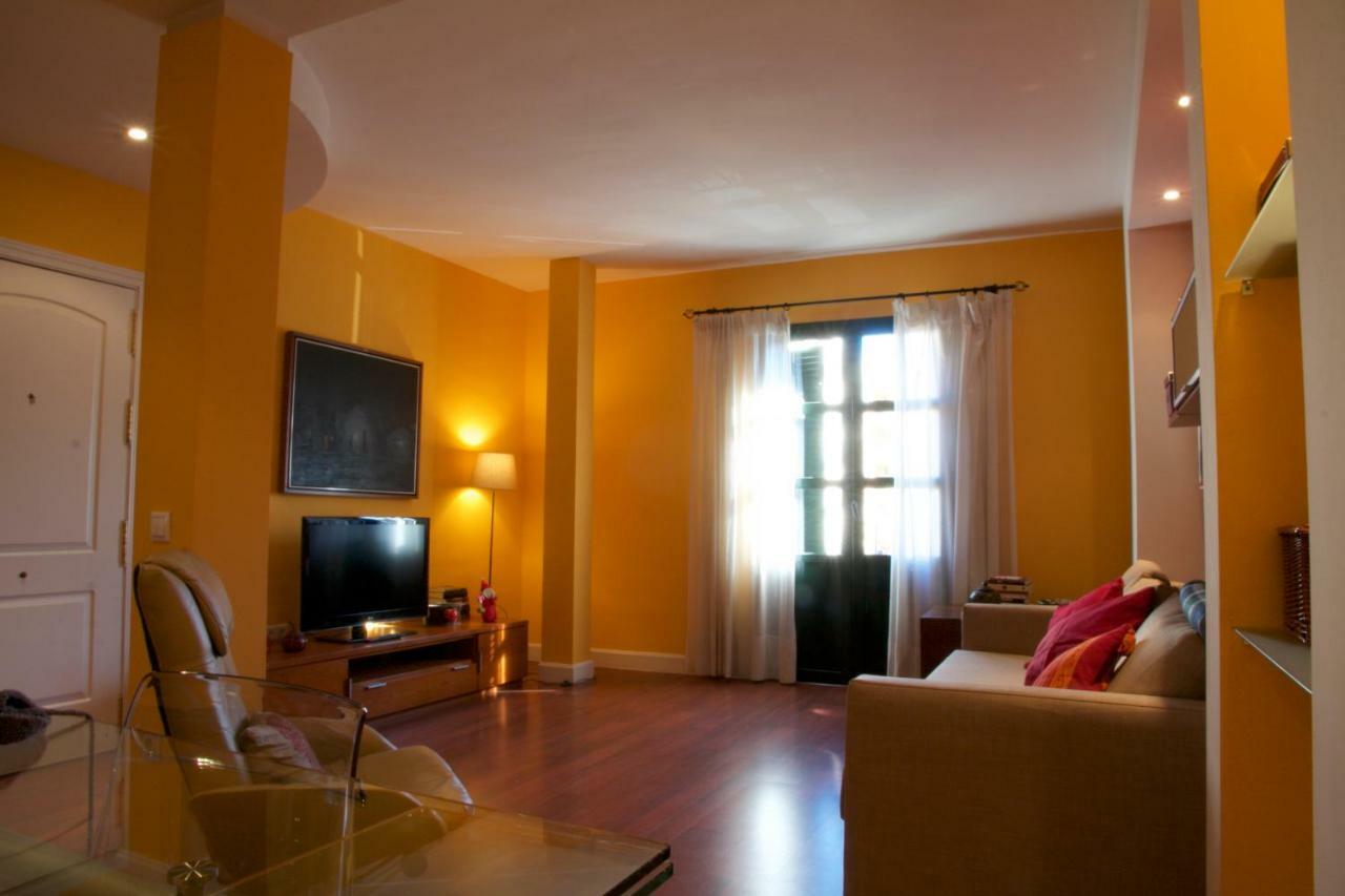 Apartamento San Benito C Seville Ngoại thất bức ảnh