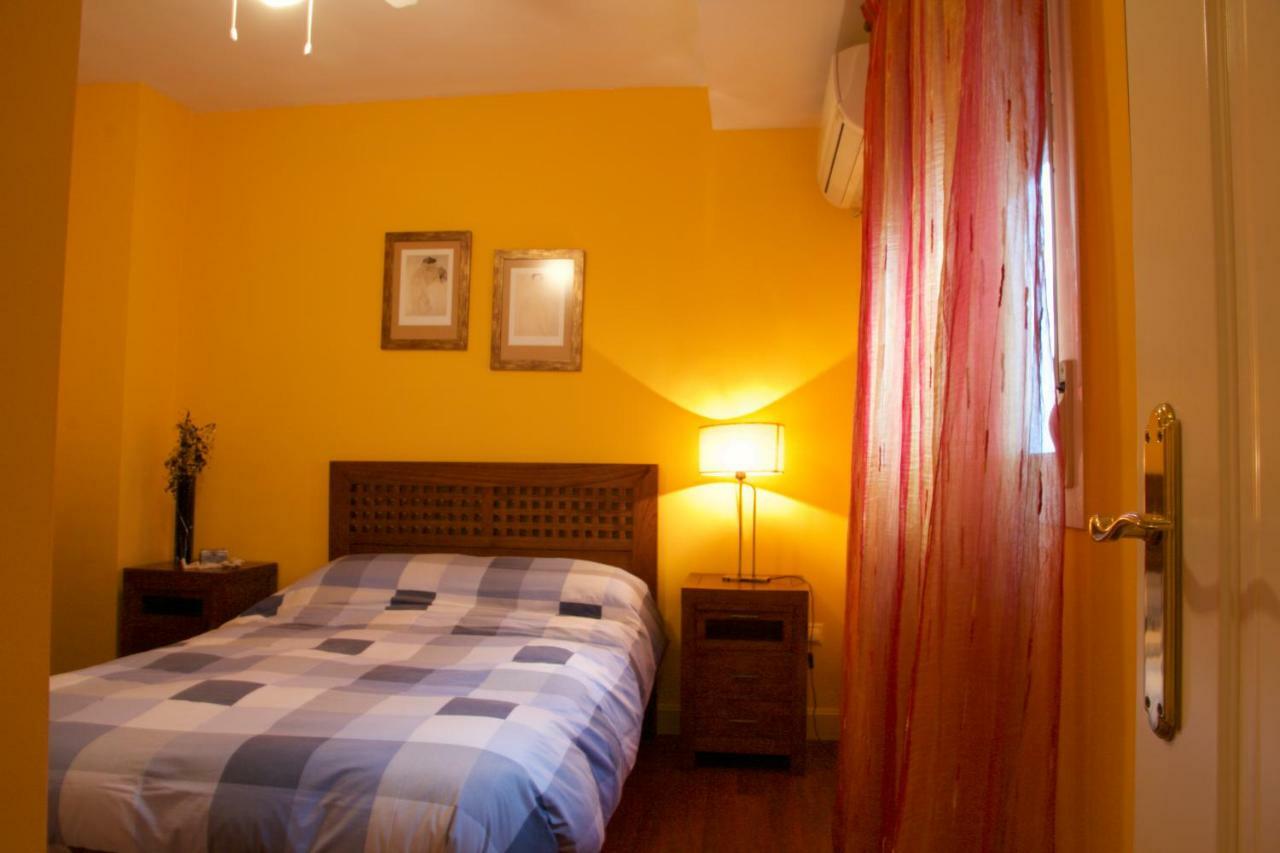 Apartamento San Benito C Seville Ngoại thất bức ảnh